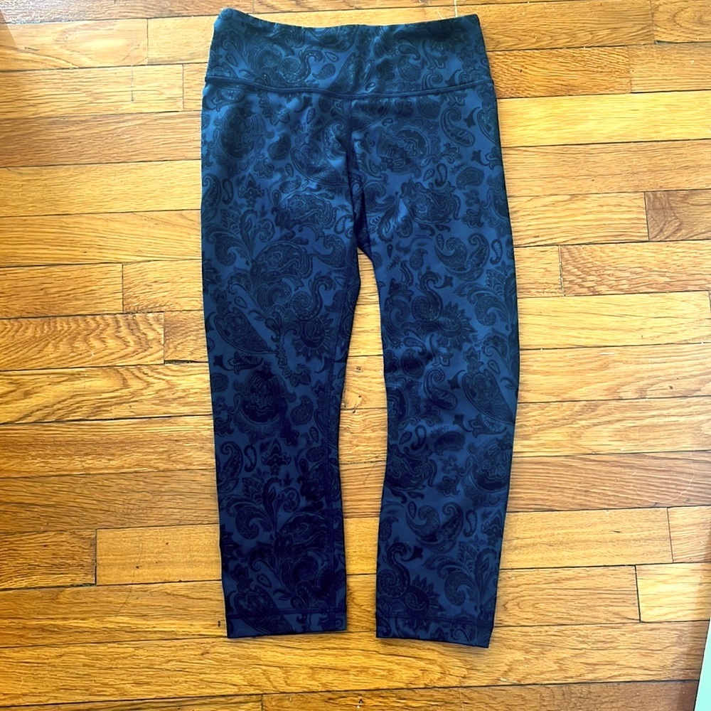 lululemon capris